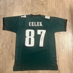 Brent Celek Philadelphia Eagles Beckett Witnessed Autographed Green Jersey